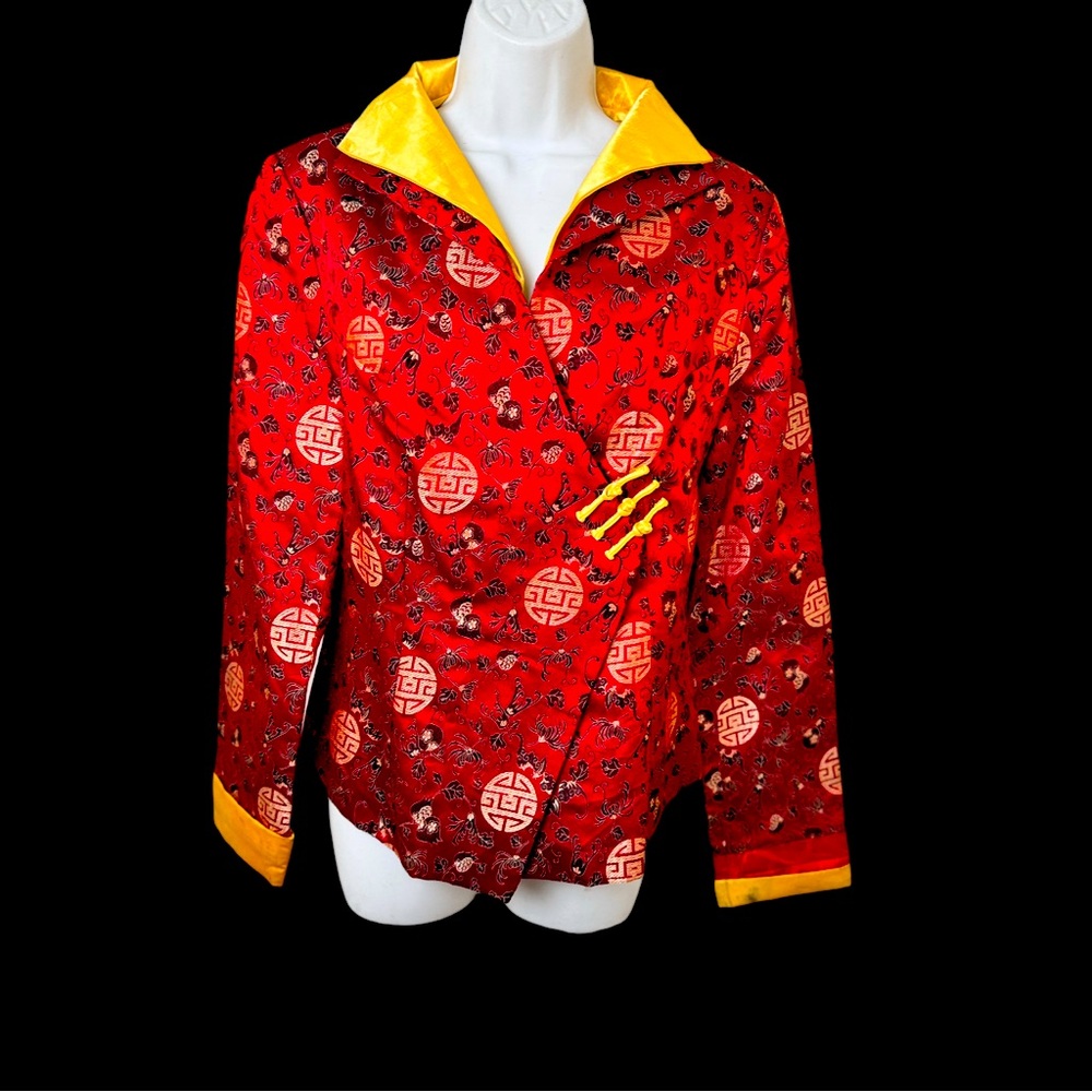 Beautifully unusual vintage red yelloww satin Chinese jacket L
